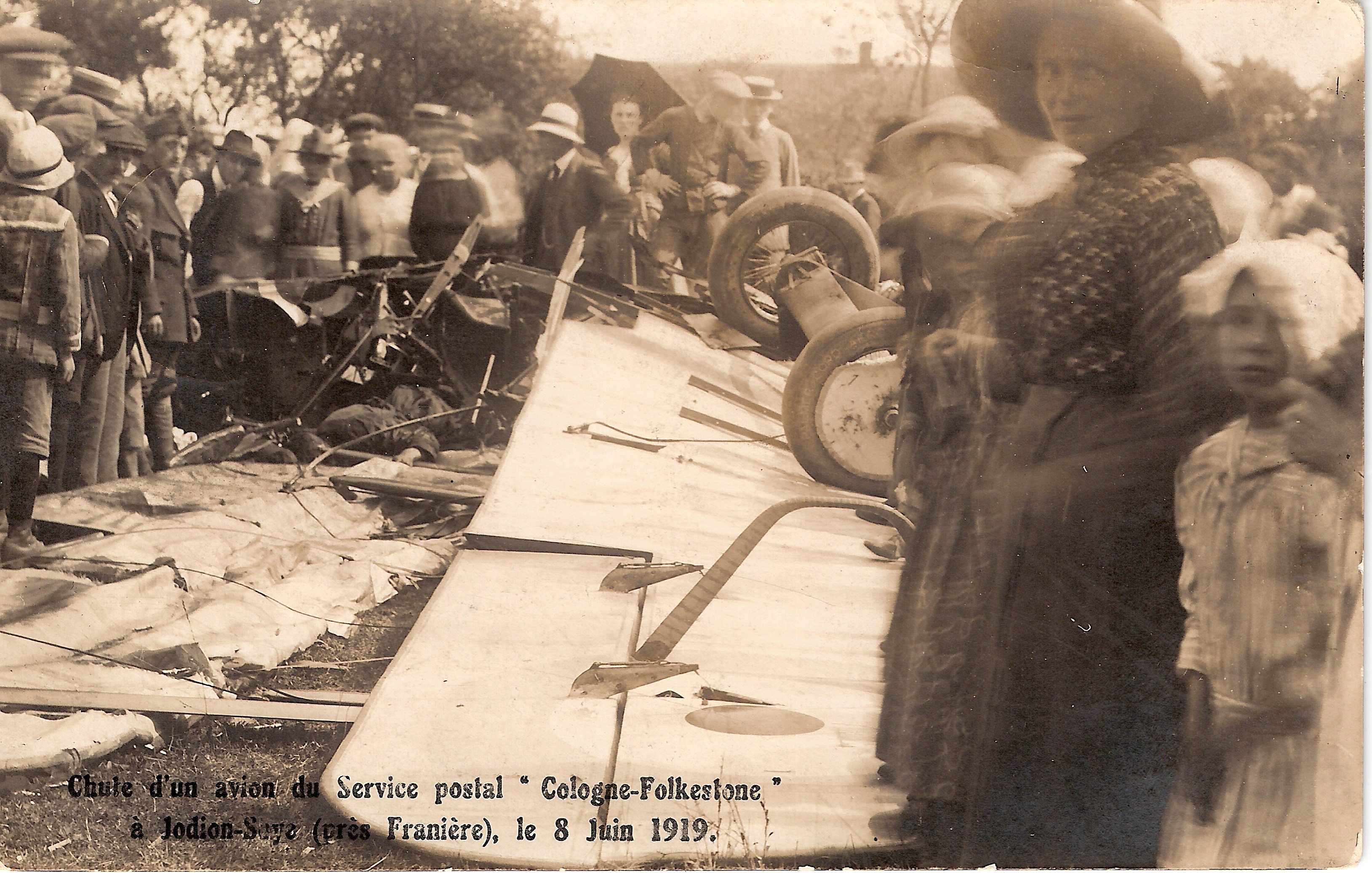 Chute d'un avion du service postal  Cologne - Folkestone  le 8 juin 1919