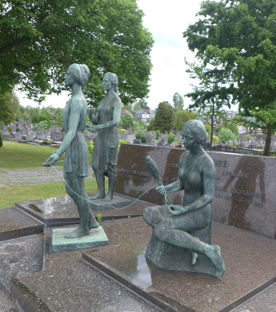 Les trois Parques